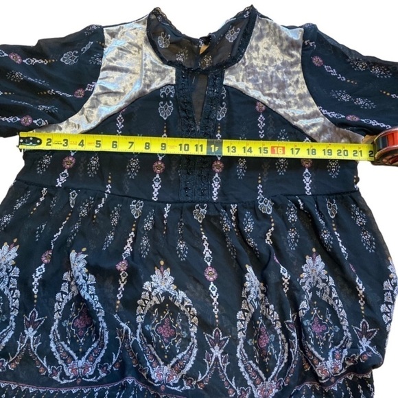 Knox Rose Boho Fairycore Goth Velvet Detail Peasant Blouse Black Pink Sheer Sz L - Picture 12 of 13